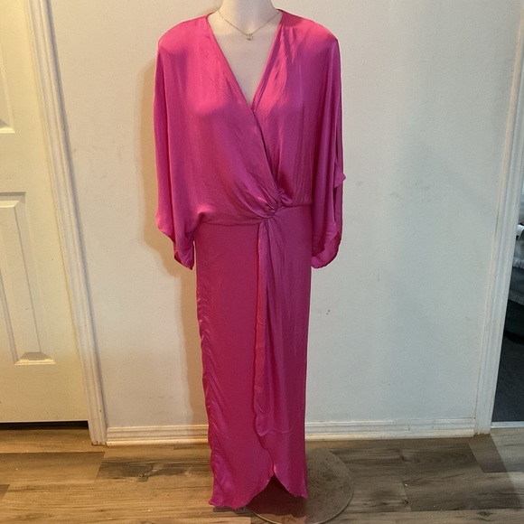 NWT YOUNG FABULOUS & BROKE THE SIREN ASYMMETRIC WRAP DRESS RASPBERRY SIZE S - Picture 3 of 15